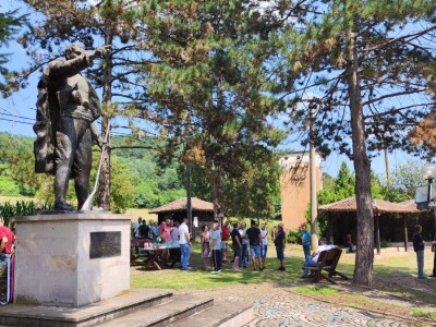 Osnivanje Pokreta poljoprivrednika Srbije