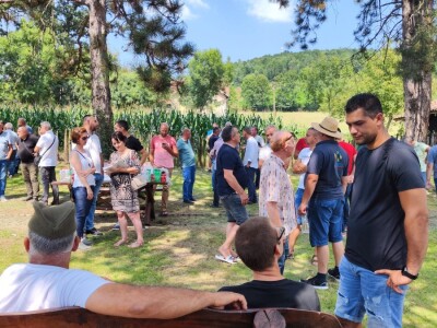 Osnivanje Pokreta poljoprivrednika Srbije