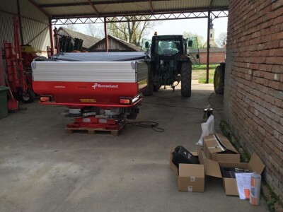 Kwerneland razbacivač Kwerneland razbacivač