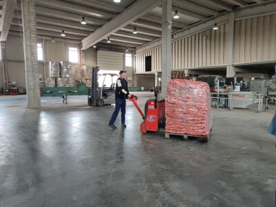 Otkupni centar tvrtke Enna Fruit u Donjem Miholjcu