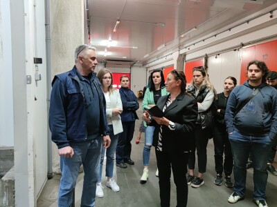 Otkupni centar tvrtke Enna Fruit u Donjem Miholjcu