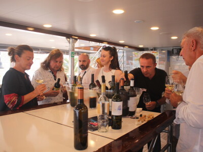 Otok Hvar kao vinska destinacija