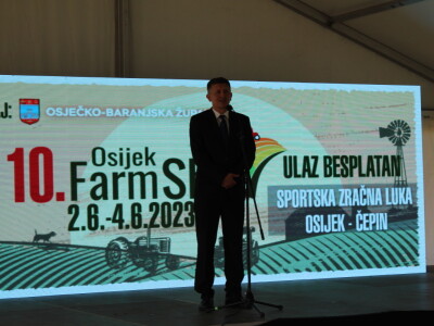 Otvoren 10. FarmShow!