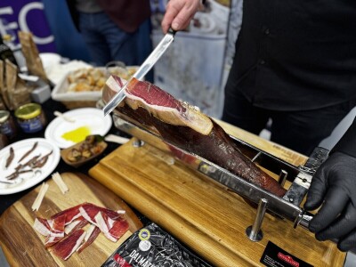 Otvoren 11. Sajam vina, delicija i ugodnog življenja WineOS