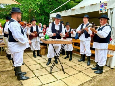 Otvoren prvi Gljivarsko edukativni park u Hrvatskoj Otvoren prvi Gljivarsko edukativni park u Hrvatskoj