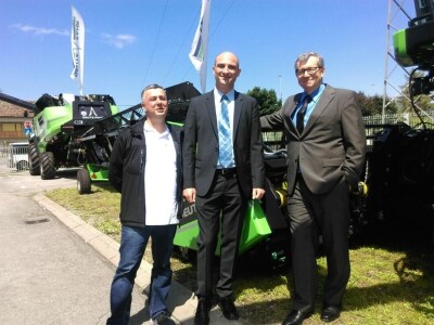 Otvoren veliki prodajno-servisni centar tvrtke Poljo-nova u Đakovu