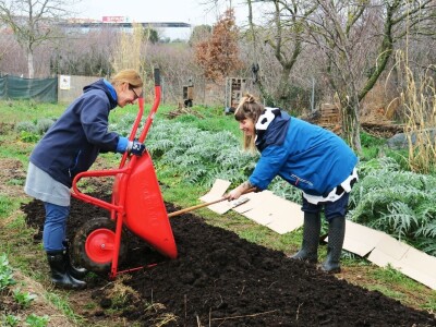 Ovim načinom vrtlarenja pokušavamo stvoriti što bolji suživot prirode i čovjeka te promicati održivi način uzgoja hrane