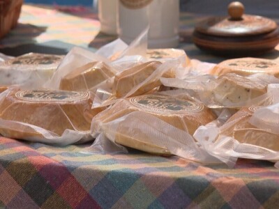 Ozrenski festival mesa okupio 90 izlagača