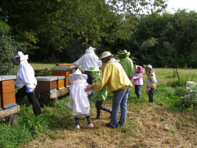 I školarci su dobili zaštitna odjela