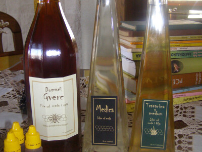 Volite li više gverc ili rakiju s medom?