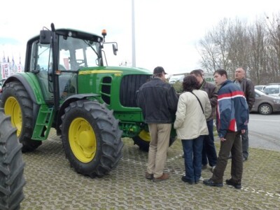 Štand Novocommerce d.o.o., traktori John Deere