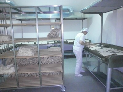 Mlinci se peku na tabli