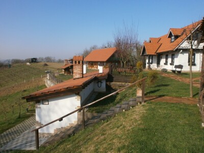 Pogled na selo s druge strane