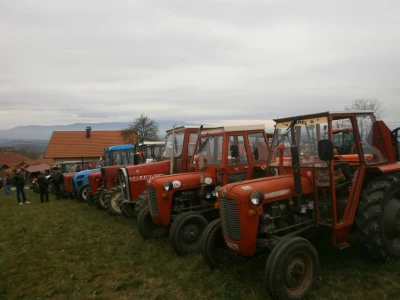 Traktori