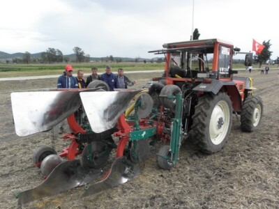 Prvi dan 59. svjetskog natjecanjanja u oranju