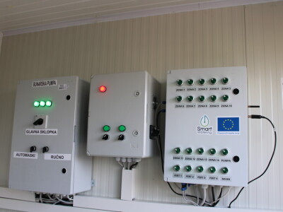 Pametni sistem za navodnjavanje i prihranu biljaka