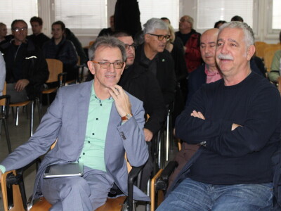 Pametni sistem za navodnjavanje i prihranu biljaka