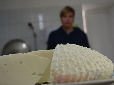 Paške uskrsne trpeze bez Žamaka
