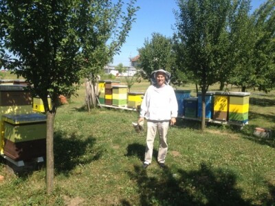 Nakon stresnog posla i odlaska u mirovinu, slobodno vrijeme odlučio je posvetiti pčelama
