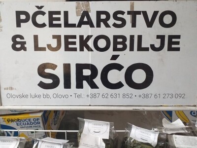 Pčelarenje i ljekovito bilje Pčelarenje i ljekovito bilje