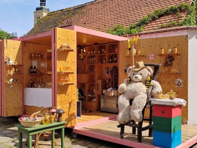 Pčelarka Elizabeth Wilson