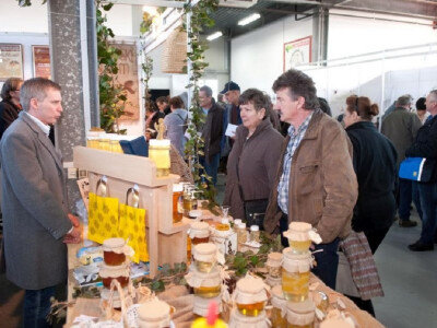 13. međunarodni pčelarski sajam i izložba vina u Gudovcu trebali bi privući deset tisuća posjetitelja 13. međunarodni pčelarski sajam i izložba vina u Gudovcu trebali bi privući deset tisuća posjetitelja