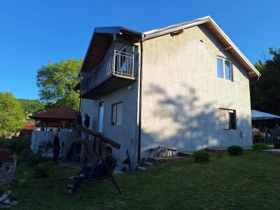 Penzionerske dane u Beogradu zamenjuju seoskim turizmom na Suvoj planini