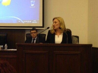 Marijana Petir je u Hrvatskom saboru govorila o svojim aktivnostima protiv GMO-a Marijana Petir je u Hrvatskom saboru govorila o svojim aktivnostima protiv GMO-a