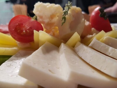 Petrovački sir - tajna za dugovječnost Petrovački sir - tajna za dugovječnost