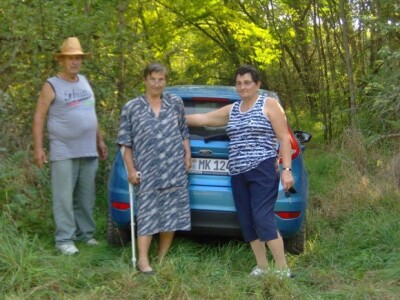 Martin Ivančok i sestra mu Ana Jaković ( u sredini) cijelo su djetinjstvo proveli u Bukevju