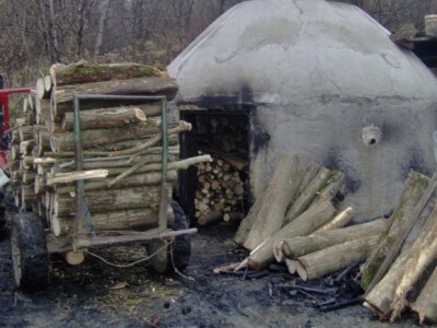 Kad se napuni drvima i ova će početi s radom