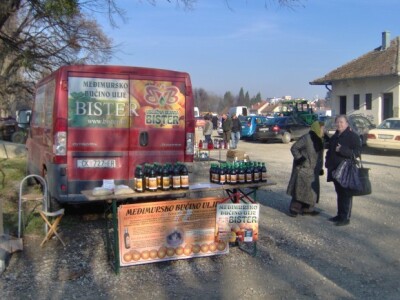 Litra bučinog ulja je 60 kn, no tu i tamo svatko će si ga priuštiti