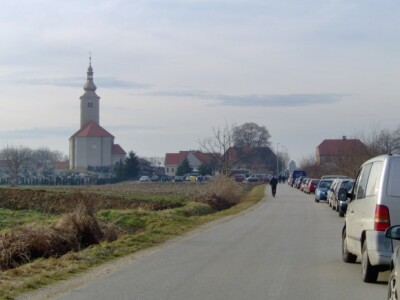 Na sprovod su došle tisuće ljudi iz svih dijelova zemlje