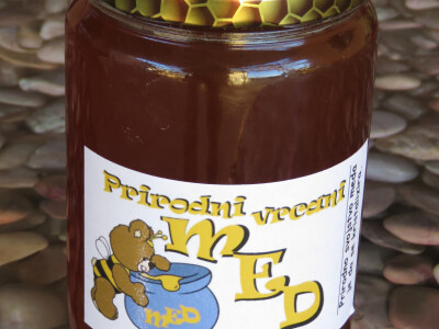 Prirodni vrcani med