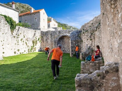 Pljočkanje - tradicijska igra