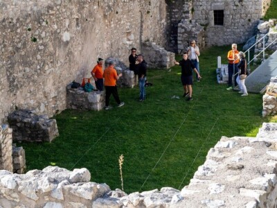 Pljočkanje - tradicijska igra