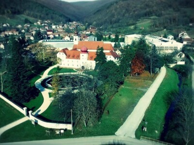 Plodna polja Zlatne doline snimljena dronom