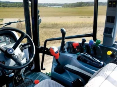 Traktor LS PLUS
