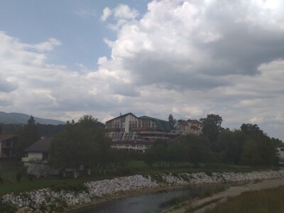 Po dobar kiseljak, pogaču i ovcu ide se u srce BiH