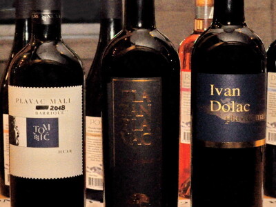 Pobjednik Pošip 2021. hvarske obiteljske vinarije Luviji