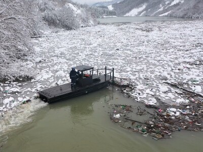 Počelo čišćenje Potpećkog jezera
