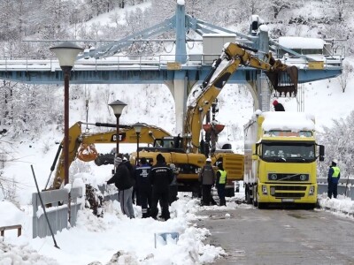 Počelo čišćenje Potpećkog jezera