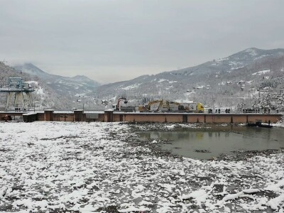 Počelo čišćenje Potpećkog jezera