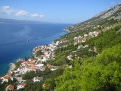 Južne padine Biokova odnosno Rilića na Makarskoj rivijeri