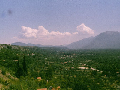 Pogled na Općinu Šestanovac i Zabiokovlje