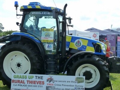 Policijski traktori Policijski traktori