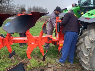 Poljo-Nova servisni tim