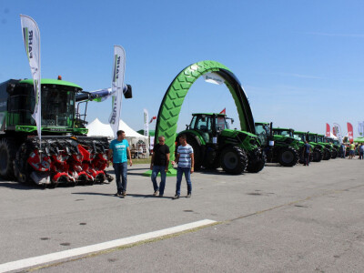 Farm Show Osijek 2017 - Traktori
