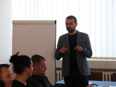 Poljoprivrednici iz Dobojske regije upoznati sa izvorima finansiranja Poljoprivrednici iz Dobojske regije upoznati sa izvorima finansiranja