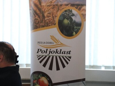 Poljoprivrednici iz Dobojske regije upoznati sa izvorima finansiranja Poljoprivrednici iz Dobojske regije upoznati sa izvorima finansiranja